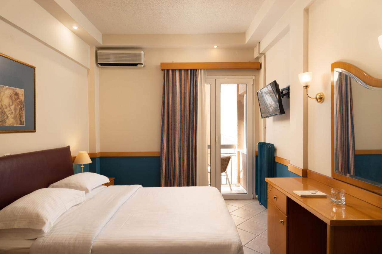 טריקלה Hotel Ntinas מראה חיצוני תמונה