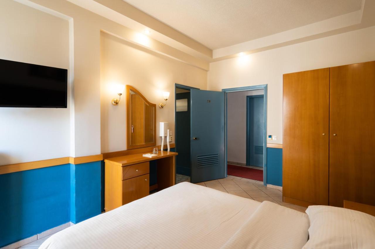 טריקלה Hotel Ntinas מראה חיצוני תמונה